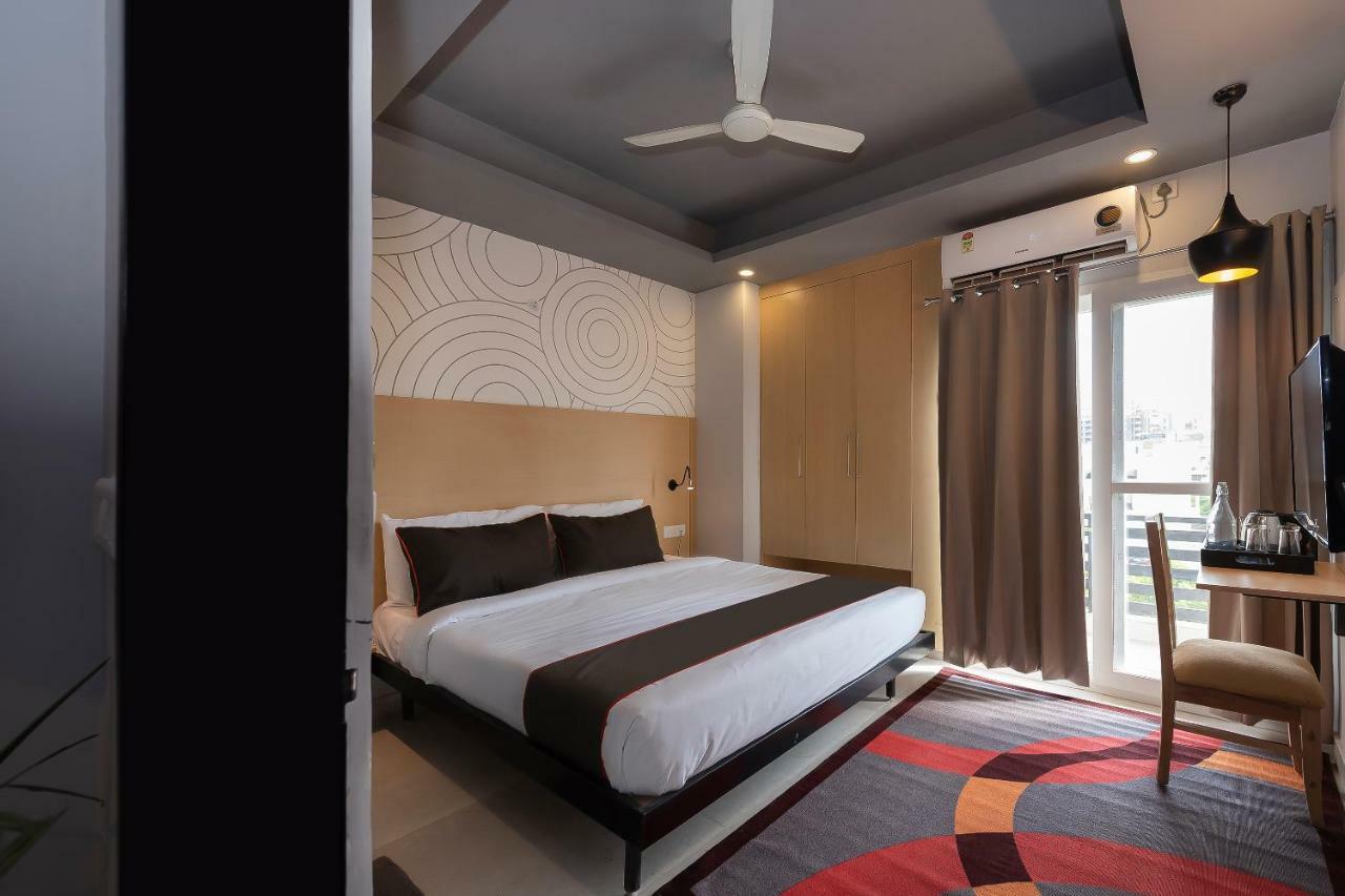 Collection O 162 Vardhman International Hotell Gurgaon Exteriör bild